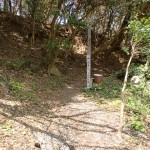 立石山登山口（芥屋海水浴場側登山道入口）の画像