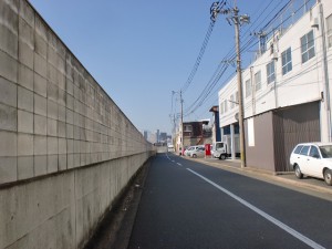 国道199号線の末広町交差点を左折し長崎街道に入ったところの画像