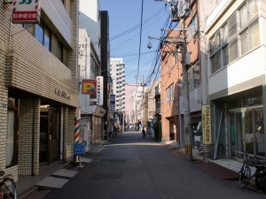 小倉駅前のコレット東側の長崎街道の画像