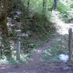 大屋敷橋の苫尾山・大滝山登山口の画像