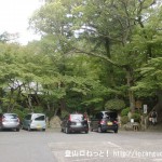 三滝寺の参拝者用駐車場