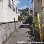 海田市駅から大師寺に行く途中の狭い路地