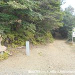 梅田親水公園の裏手にある神石山登山口