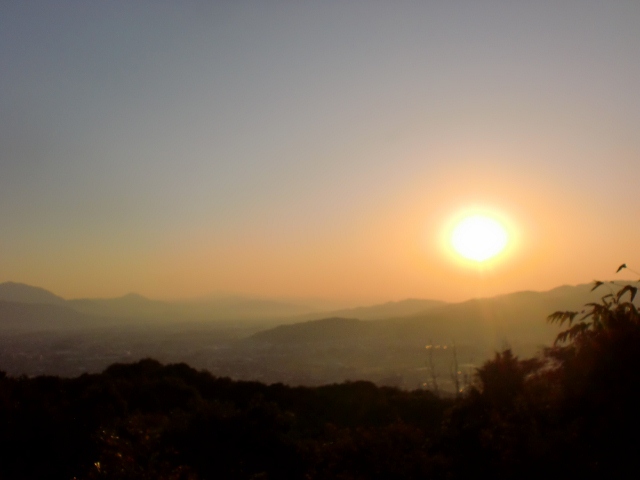 片縄山頂の朝焼けの画像