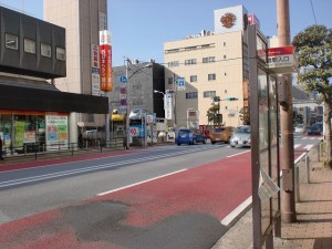 小倉駅入口バス停の画像