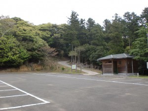 権現山森林公園の駐車場（対馬・西泊）の画像