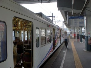 松本駅７番線のりばの画像