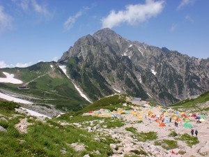 剱沢キャンプ場からみる剱岳の画像
