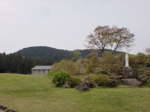 トラピスト修道院から見る腰岳の画像