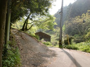 泉ヶ森登山道入口（宇和島市）の画像
