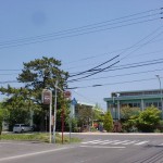 琴電屋島駅東側のＴ字路