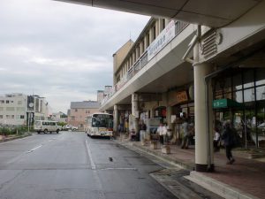 茅野駅バス停（西口）