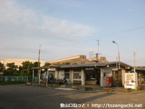 南海電鉄の多奈川駅