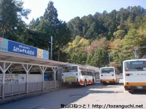 高野山駅前バス停（南海りんかんバス）
