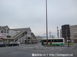 桜井駅（ＪＲ・近鉄）の南口バス停