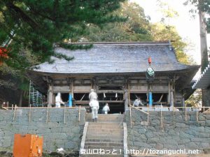 名草神社の本殿